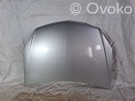 Opel Astra H variklio skyrius su matomu oro filtro dėžute