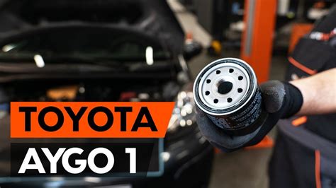 Toyota Aygo alyvos filtras ir įrankis
