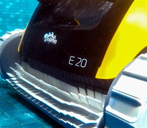 Baseino robotas Dolphin E20