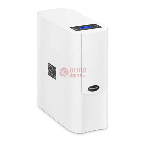 Žmogus gamtoje su vandens filtru