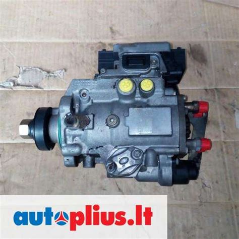 Scheminis brėžinys, rodantis kuro siurblio vietą Opel Vectra
