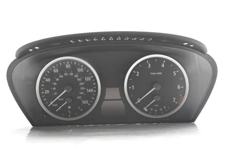 Skoda Fabia automobilio prietaisų skydelis su įjungtu ventiliacijos režimu