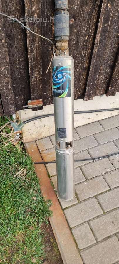 Vandens gręžinio siurblys su apsauginiu tinkleliu