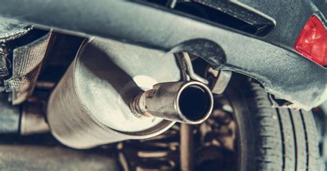 Atvaizdas, simbolizuojantis švarų dyzelinio automobilio išmetimą