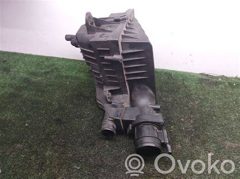 Seat Alhambra salono oro filtro korpusas po variklio dangčiu