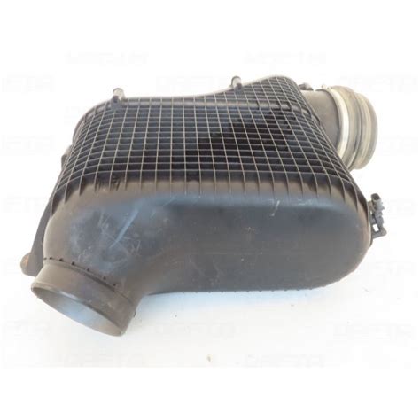 Audi 80 variklio oro filtro korpusas