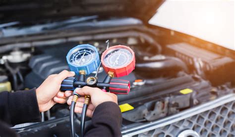 Automobilio oro kondicionieriaus komponentai
